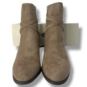 NEW Anne Klein Tan Booties Size 7 Beige Sand Low Ankle Boot Faux Suede NWT